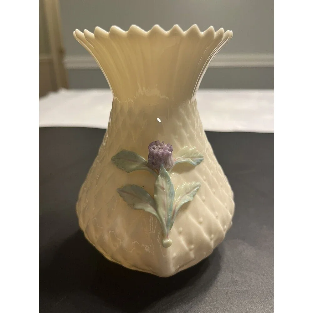 Vtg Belleek Thistle 3D Flowers Vase Green 5th Mark 1955-1965